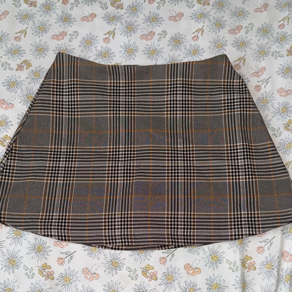 Garage Plaid A-Line Skirt - Black and Brown